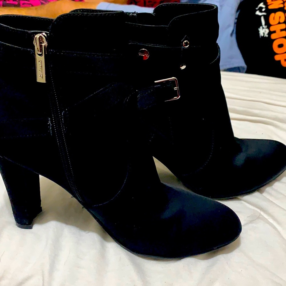 Uni brand wore a few times  size 7M